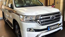 FOR SALE TOYOTA LAND CRUISER LC200 VX V8 AT 2018
