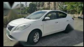 Automatic Nissan Almera 2013 for sale 