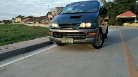 Mitsubishi Spacegear 2009 for sale 