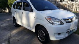 Well-maintained Toyota Avanza J 2011 for sale