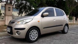 Hyundai i10 2010 AT for sale