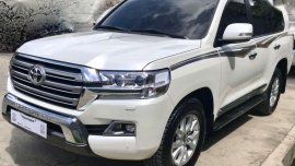 Toyota Land Cruiser PREMIUM PWhite AT 2018 Brandnew for sale