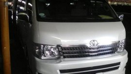 Toyota Hiace 2013