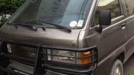 Toyota Lite Ace Van! Free Brandnew MCX Raine-S100 Motorcycle.