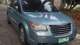 Good as new Chrsler Town and Country 2009 for sale