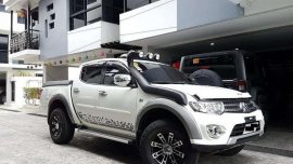 2014 Mitsubishi Strada gls v for sale 