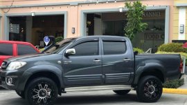 Well-kept  TOYOTA HILUX 2011 for sale