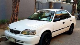 Toyota Corolla 2000 LE Limited White For Sale 