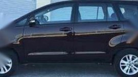 rush sale: 2017 Toyota Innova E mt negotiable