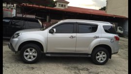 Good as new ISUZU MU-X LS-A MT 2.5L 4X2 2017 for sale