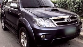 2009 series Toyota Fortuner 3 liter 4wd Bullet Proof Level 6 vs lc200