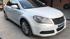 2013 Suzuki Kizashi automatic Color white pearl original paint