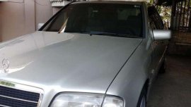 Like New Mercedes Benz C200 for sale