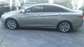 2013 Hyundai Sonata (Negotiable) Top of the Line Gasoline