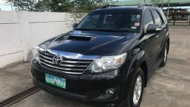 Toyota Fortuner V automatic 4x4 2013 diesel for sale