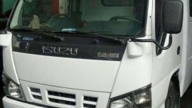 Like New Isuzu Elf for sale