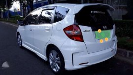 2013 Honda Jazz AT for sale