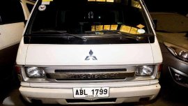 Mitsubishi - L300 2015 for sale