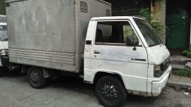 MISHUBISHI L300 Aluminum van 1997 not tamaraw fx Power steering