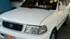 Toyota Revo 2002 model Power door.