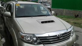 TOYOTA Fortuner v 2015 matic 4x4 diesel