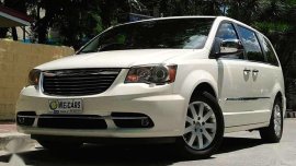 2011 Chrysler Town and Country starex sienna odyssey alphard