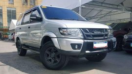 Almost NEW 2016 Isuzu Crosswind Sportivo DSL AT adventure innova rush