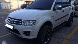 2015 GLS V Montero sports not Fortuner for sale