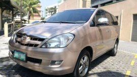 2005 Toyota  Innova G VVTI Gas Top of the Line