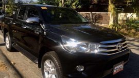 Toyota Hilux 2.8g (4x4) 2016 very low mileage