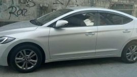2016 Hyundai Elantra Matic Grab PA Assume Balance para sa mga hirap sa Approval