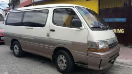 Toyota Hiace Super Custom Van White For Sale 