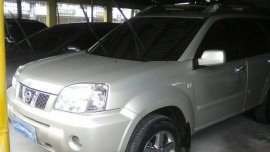 Well-maintained Nissan X-Trail 2010 AT for sale