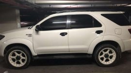 FOR SALE 2005 TOYOTA Fortuner Gas 4x2
