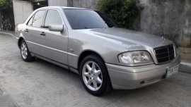 1993 model Mercedes Benz C200 all power automatic 220k FOR SALE