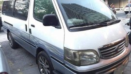 Toyota Hiace 2004 SUPER GRANDIA MT for sale