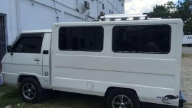 FOR SALE MITSUBISHI Fb L300 deluxe 2011mdl