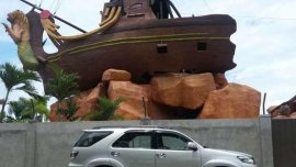 2012 Toyota Fortuner mt 4x2 Dsl FOR SALE