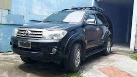 Toyota Fortuner 2010 G Manual Black For Sale 