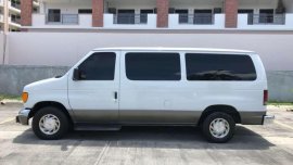 2004 Ford E150 FOR SALE