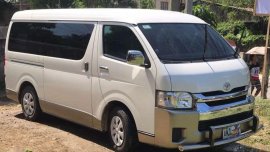 Toyota GL Grandia 2015 model White For Sale 