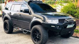 2013 Mitsubishi Montero GTV 4x4 AT FOR SALE