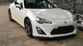 2013 Toyota GT 86 Pearl White not brz benz bmw civic honda coupe