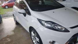 2013 FORD FIESTA Hatchback - nothing to FIX . very nice condition