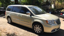 Good as new Chrysler Town And Country 2012 for sale