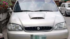 Kia Carnival 2001 Top of the Line Silver For Sale 
