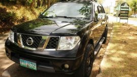 Nissan Navara LE 2011 MT Black For Sale 