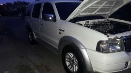 Ford Everest 4x2 2007 Top of the Line For Sale 