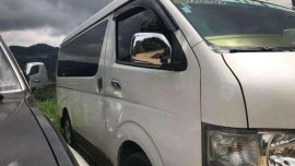 Toyota Hi-ace Grandia GL White For Sale 