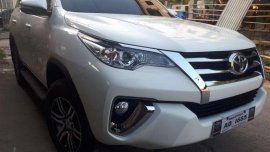 2017 Toyota Fortuner G Manual vs 2016_2018 montero everest mux